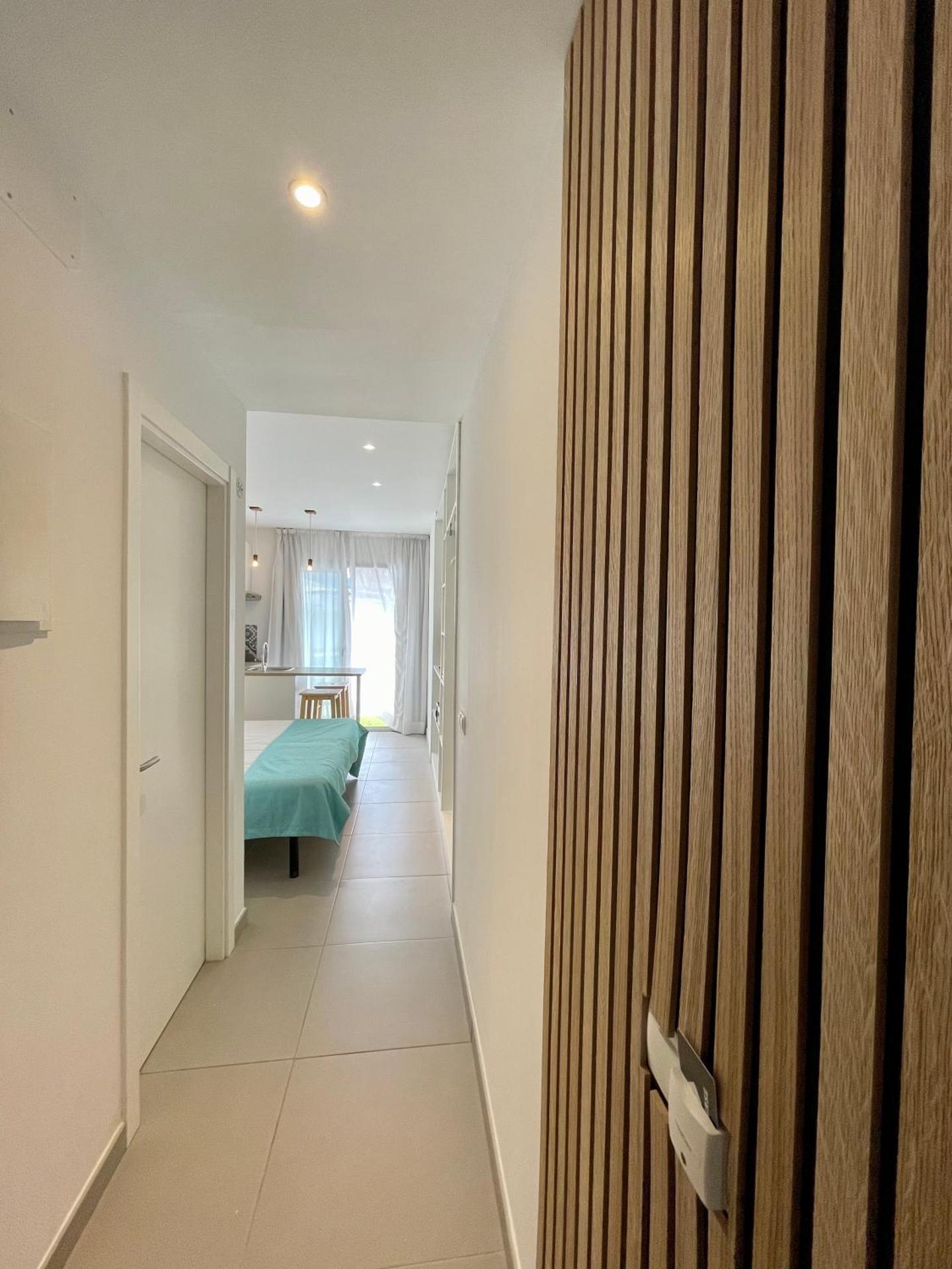 Studio Apartment (2 Adults)