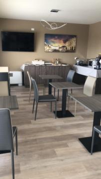 Communal lounge/ TV room