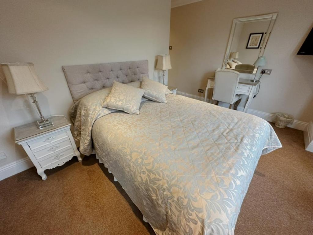 Cheshire Hospitality Ltd Trading As Lennox Lea Studios and Apartments