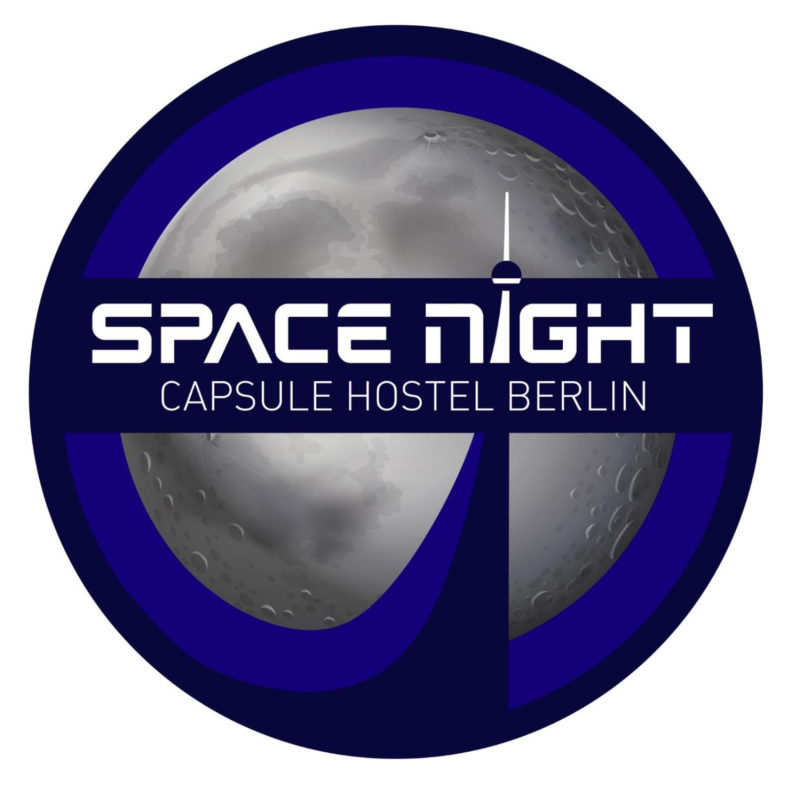 Space Night Capsule Hostel