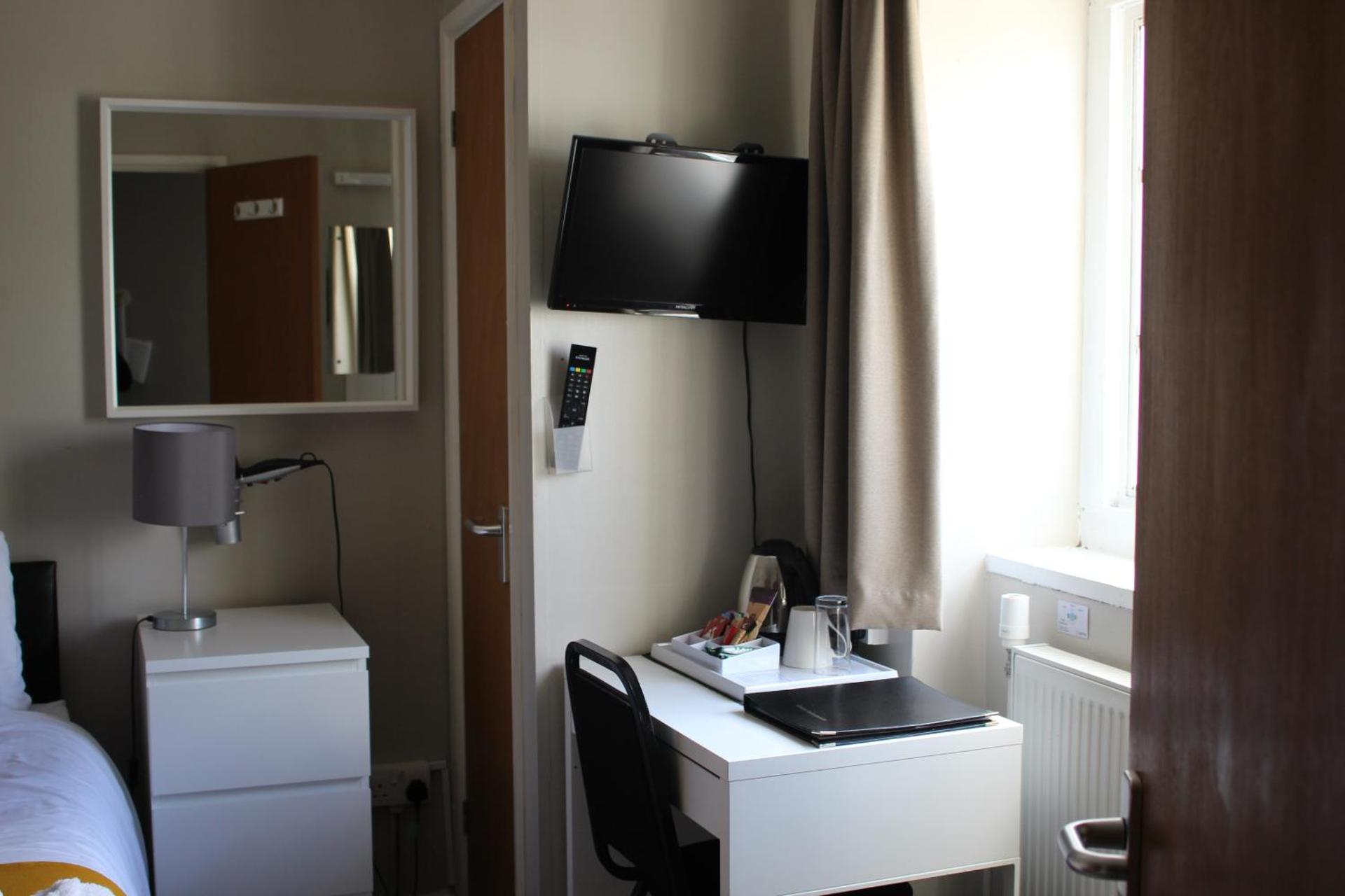 Coffee/tea facilities