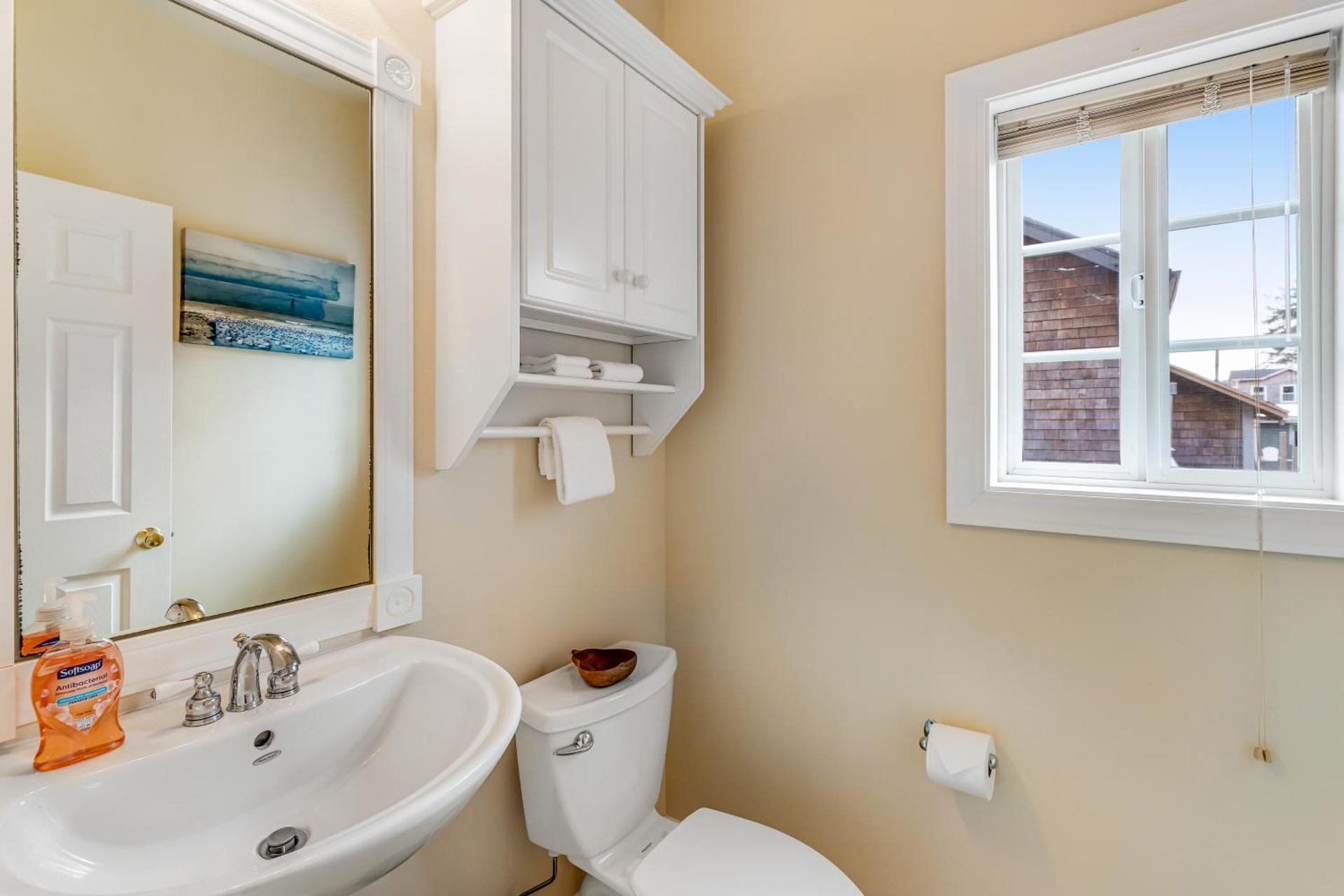 By the Wild Ocean Zen Abode