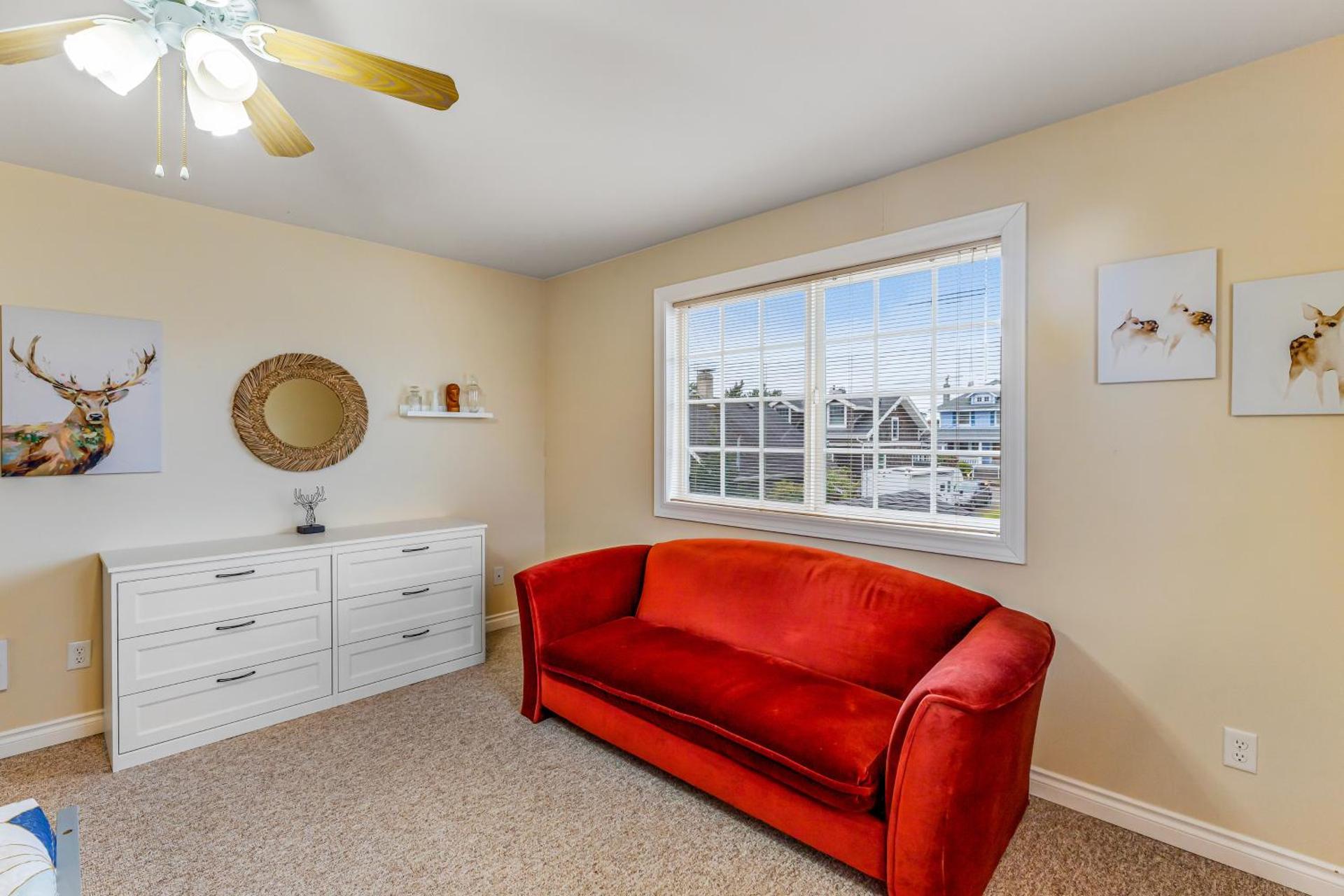 By the Wild Ocean Zen Abode