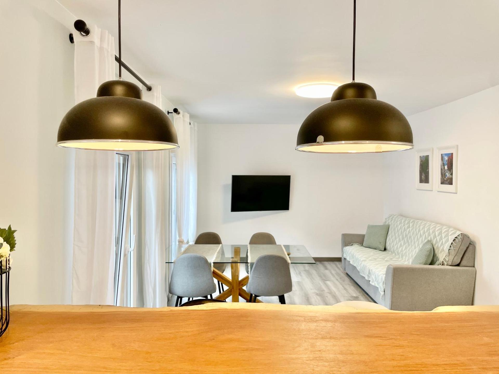 Muralla 12 Old Town- EaW Homes