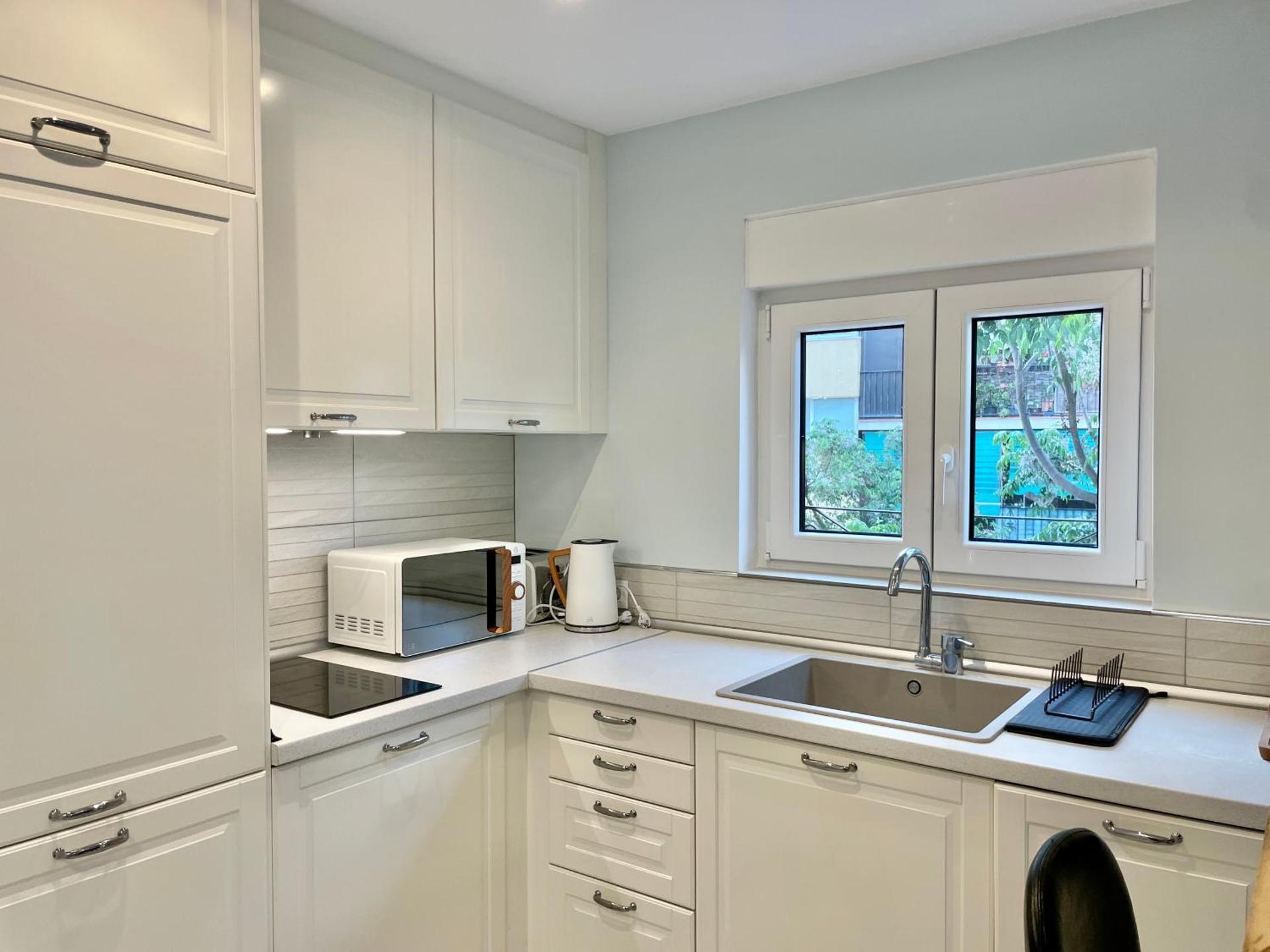 Muralla 12 Old Town- EaW Homes