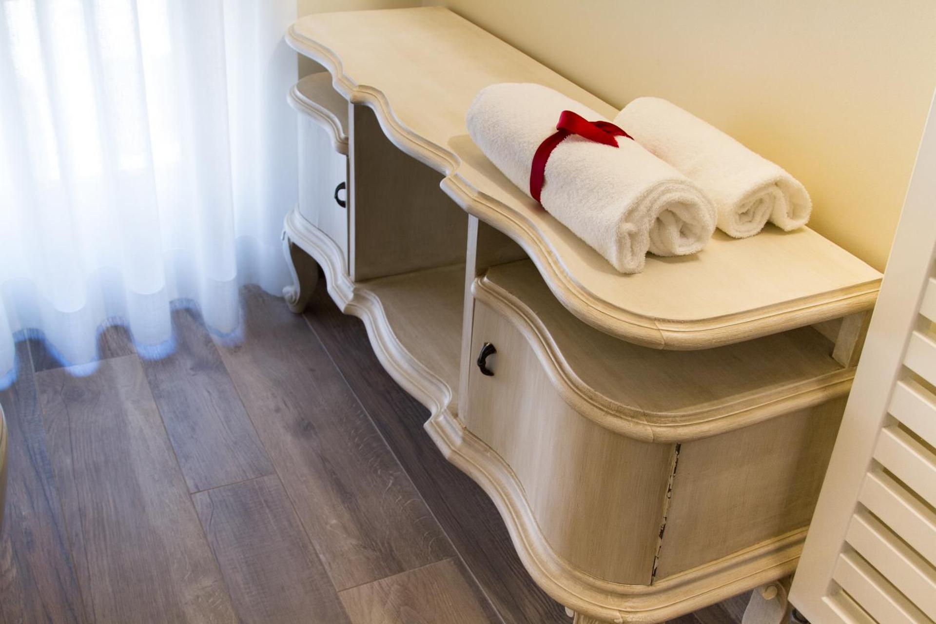 Double or Twin Room with Private Bathroom