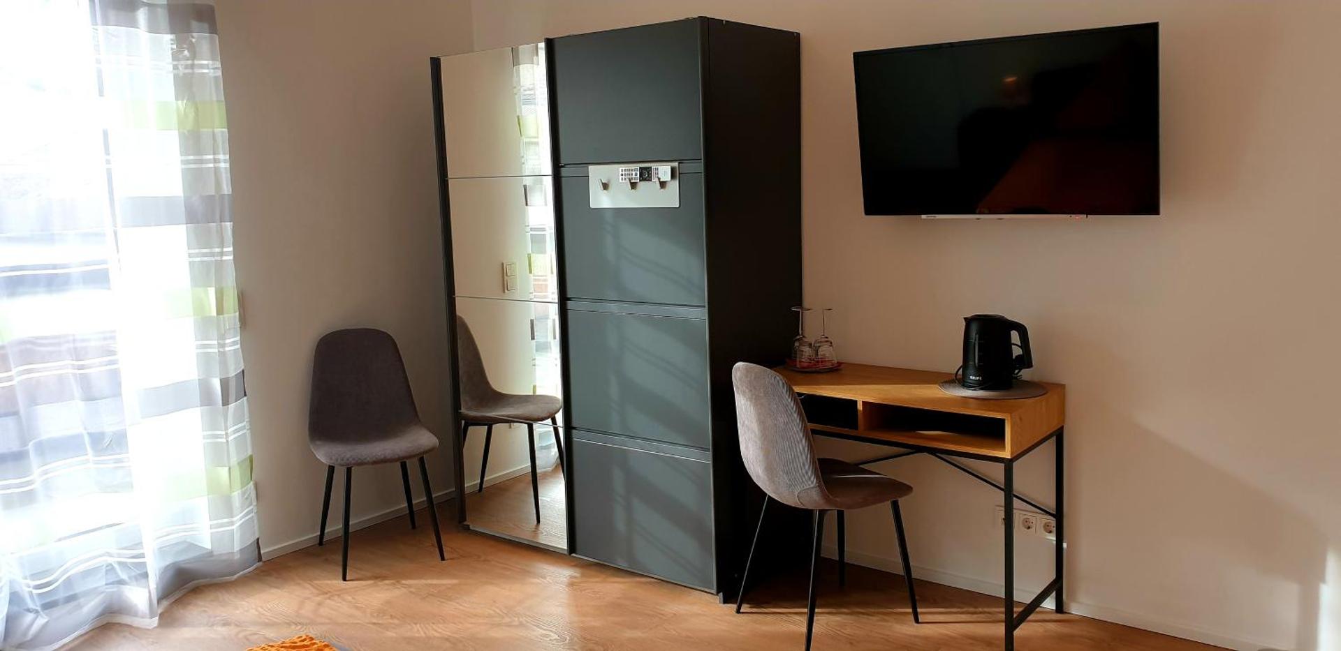 Weingut u. Gästehaus Becker