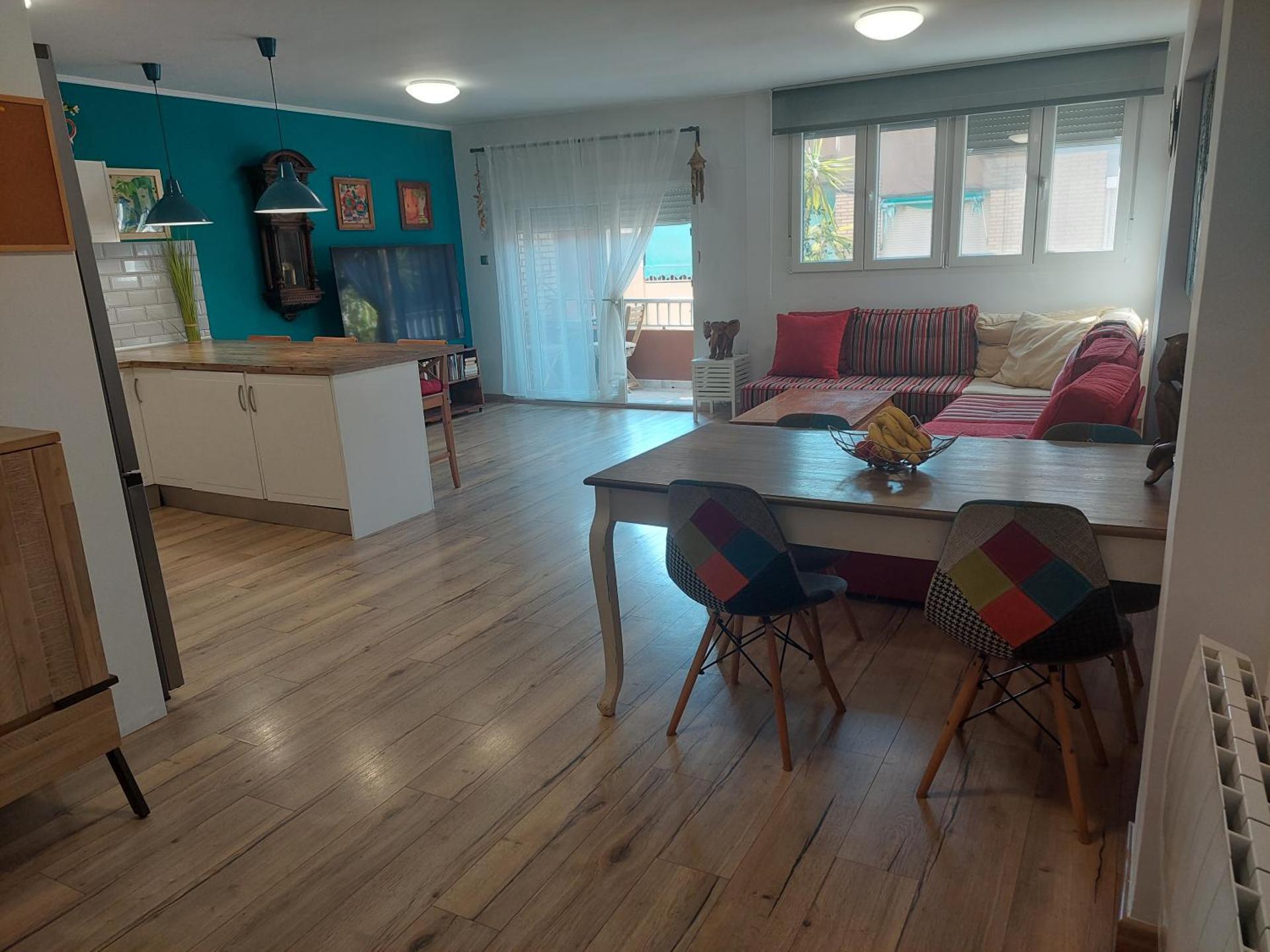 Family Apartment Andrea