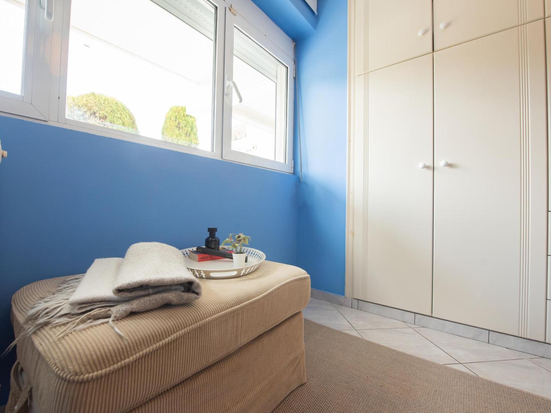 Garden-view apartment, Marousi