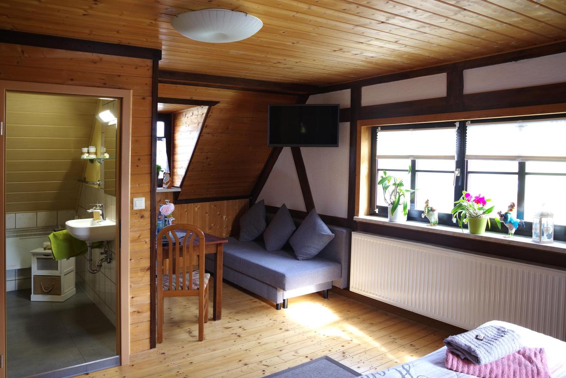 Wirtschaft & Pension Zum Huthaus