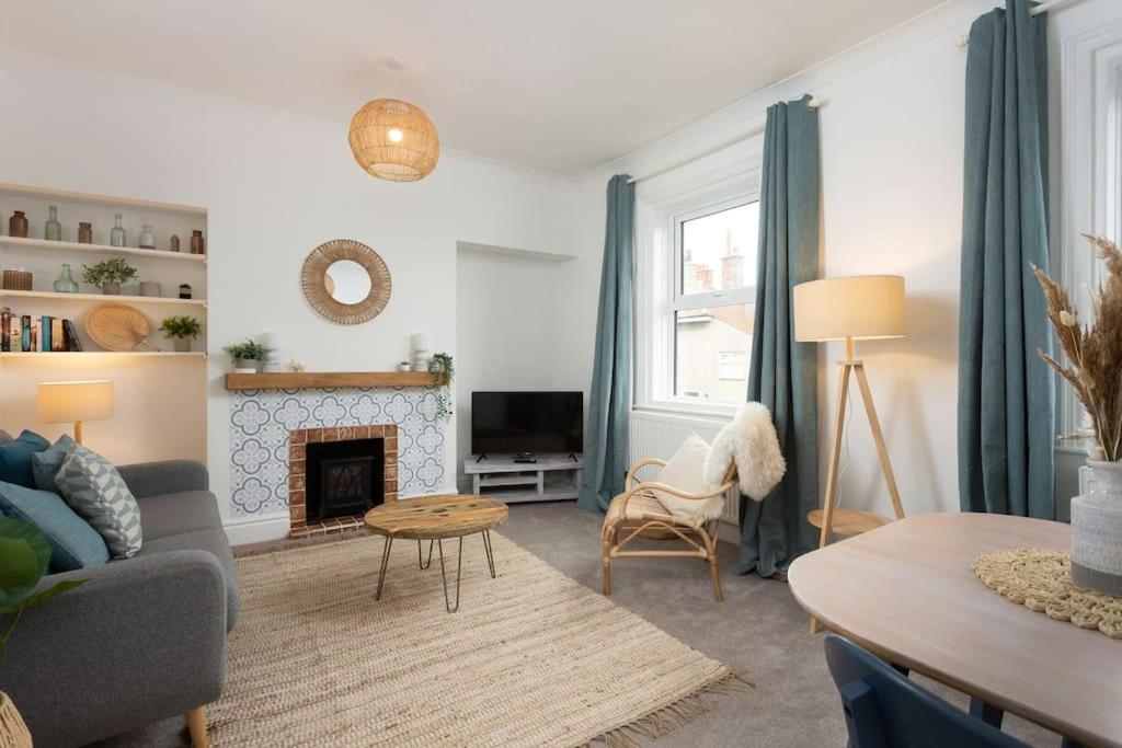 High Tide - Filey apartment close to beach