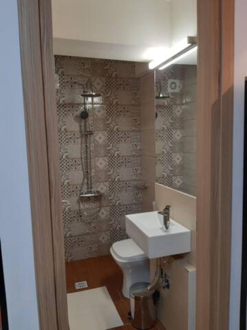 Felice studio Bianco