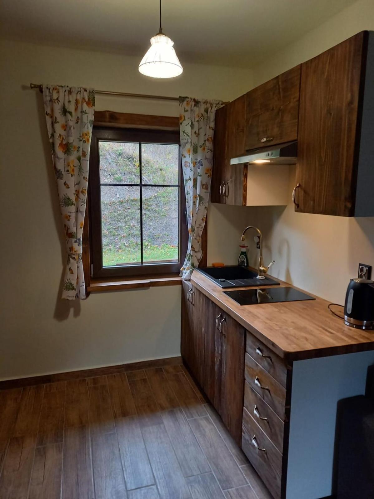 Zagroda Miodowa agroturystyka w Bieszczadach