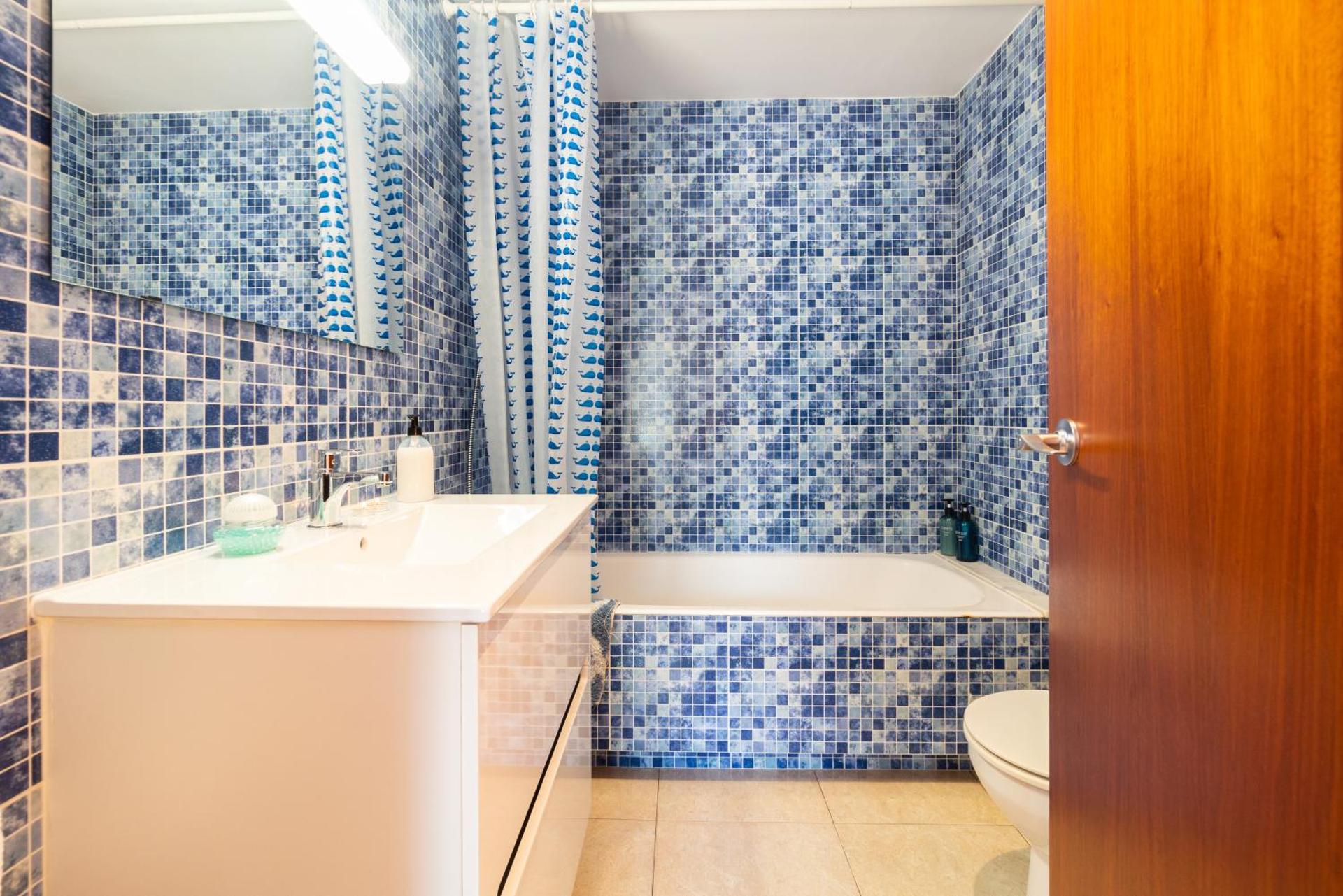 Apartamento con gran patio y excelente ubicación!