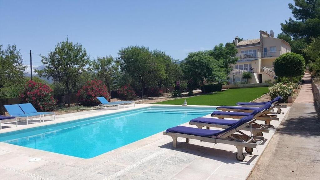 Port D'Andratx Family House, Swimming Pool & Jacuzzi 10-22 people
