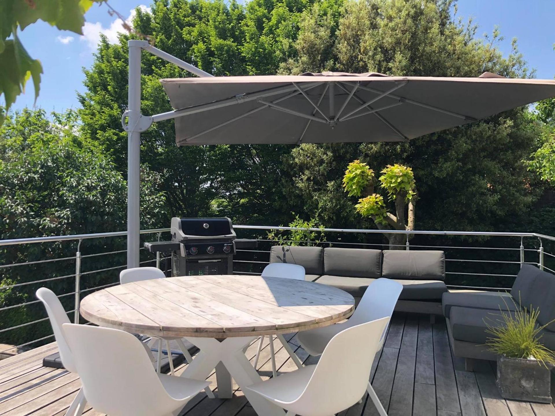 Vakantiehuis Victorello met sauna, jacuzzi, seizoenszwembad