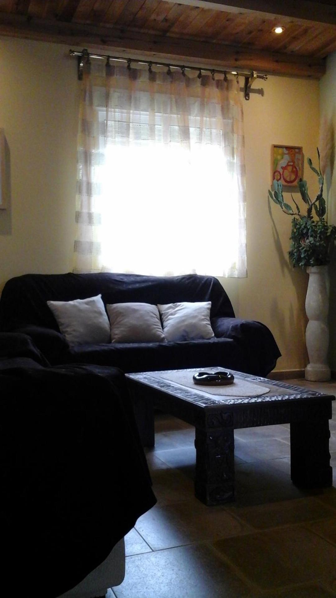 Three-Bedroom Apartment (6 Adults)