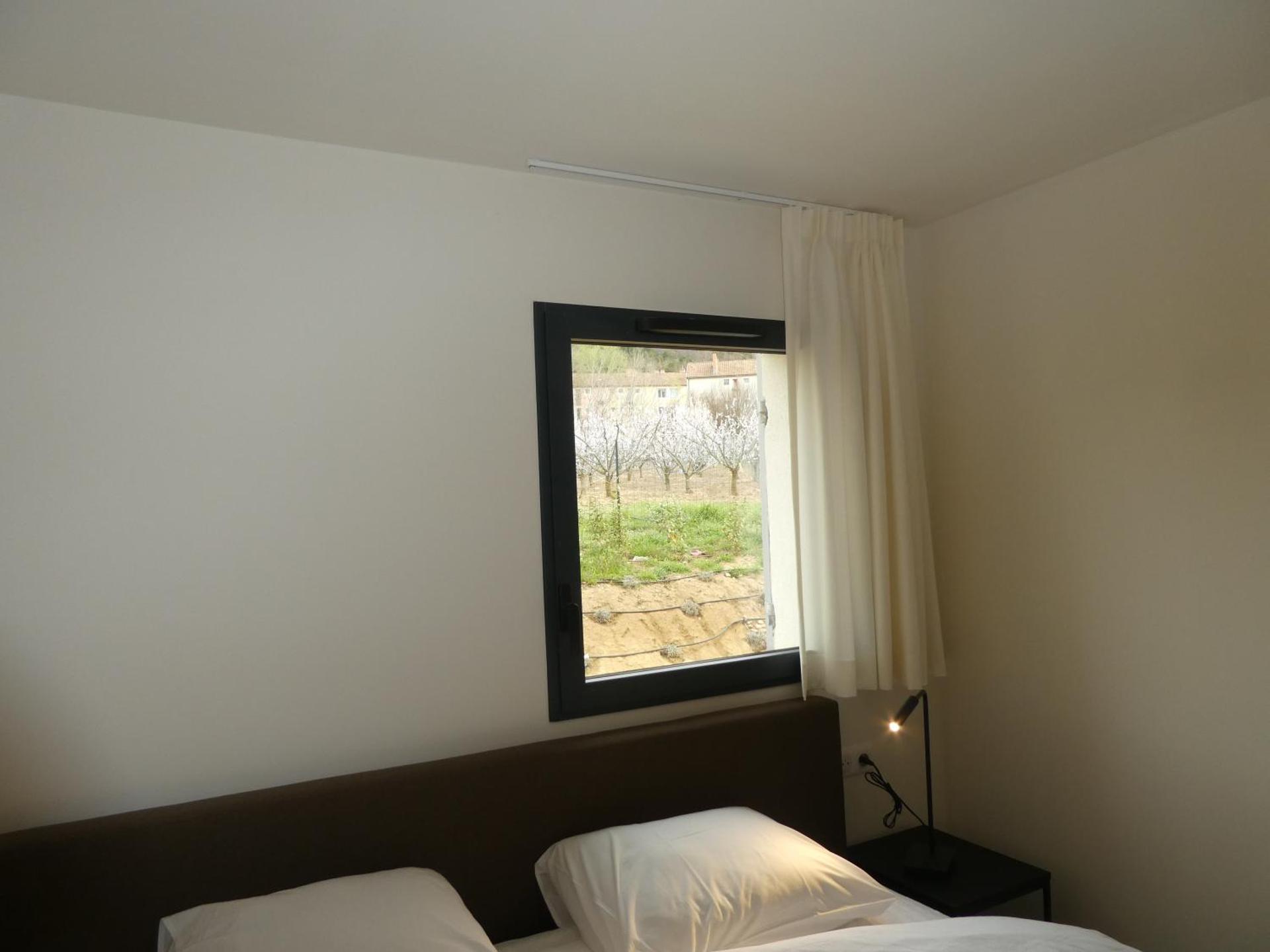 Les Papillons du Ventoux - L'Aurore de Provence - twee slaapkamerappartement met terras en tuin