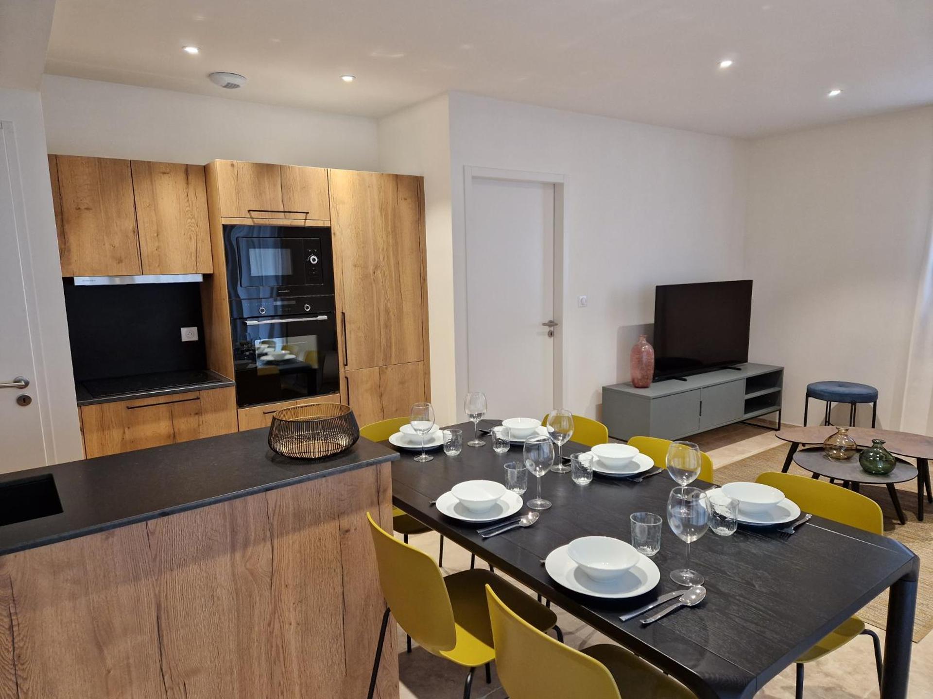 Les Papillons du Ventoux - L'Aurore de Provence - twee slaapkamerappartement met terras en tuin