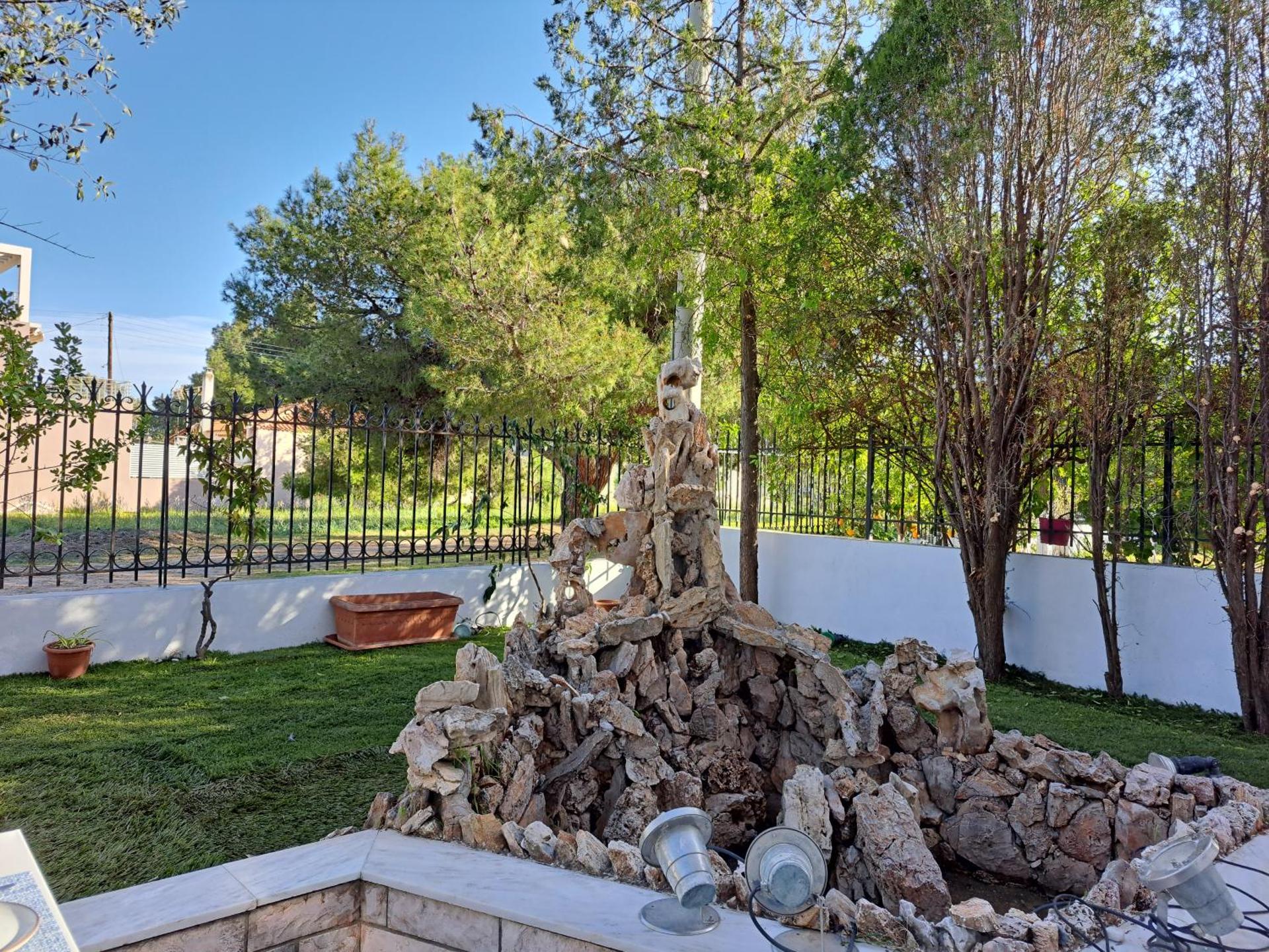 Four seasons apartment