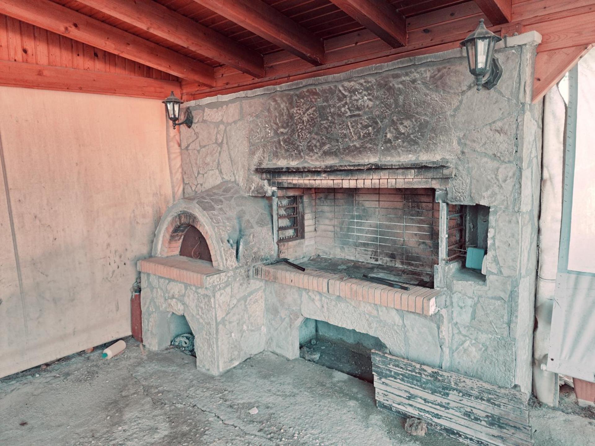 Four seasons apartment