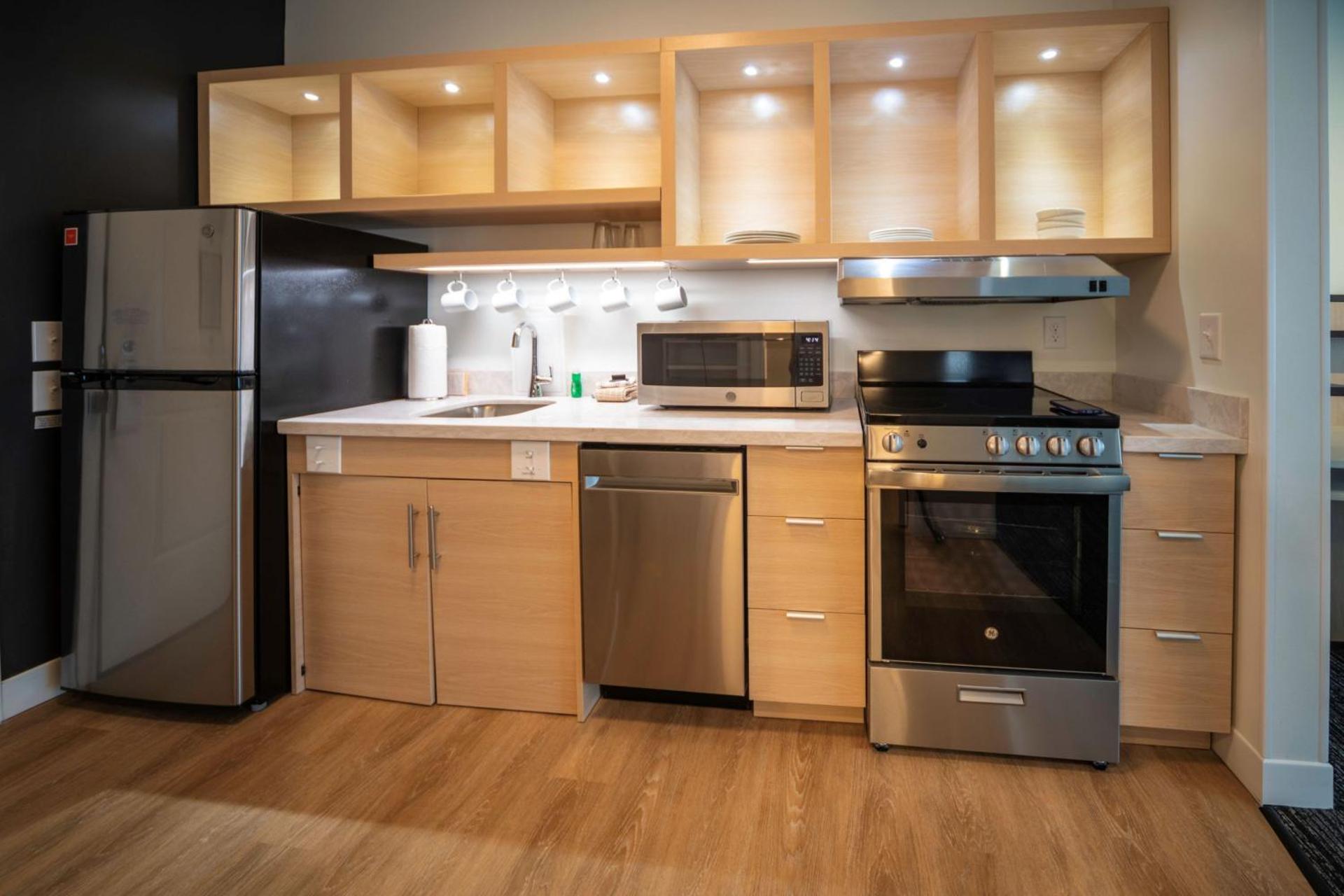 Kitchen or kitchenette