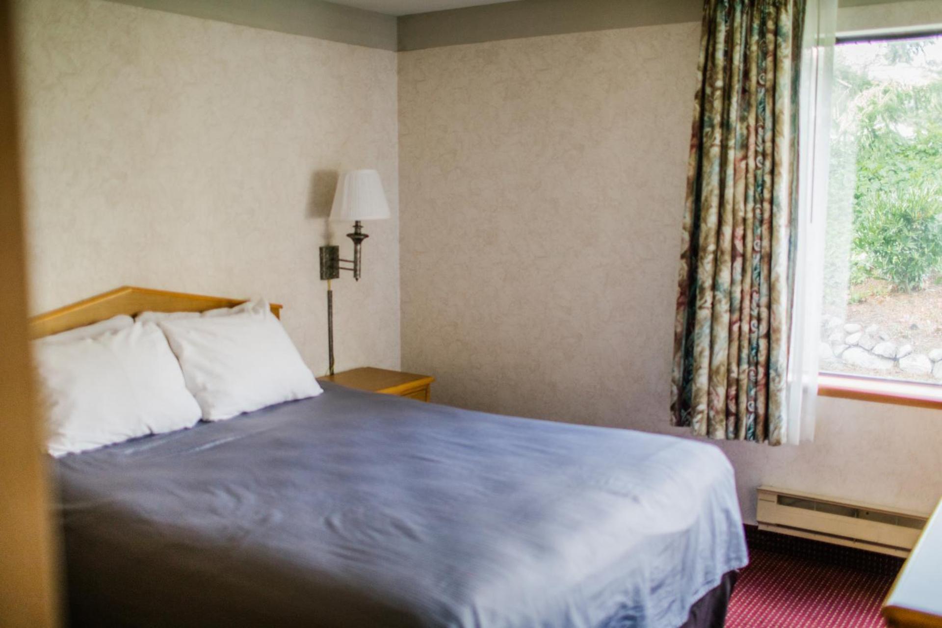 Friday Harbor Suites