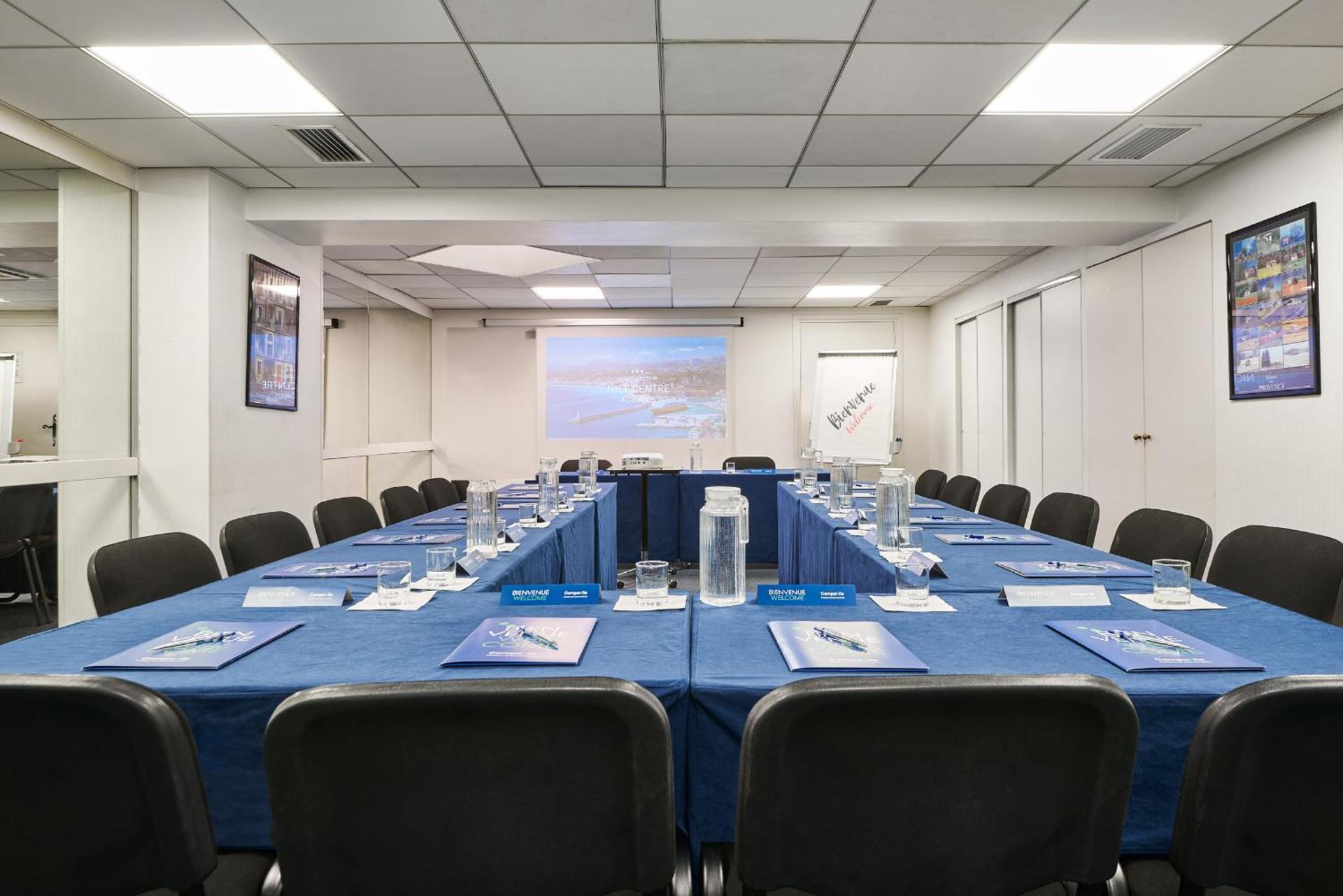 Meeting/conference room