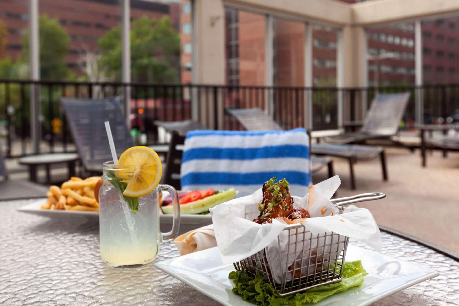 Restaurant/places to eat