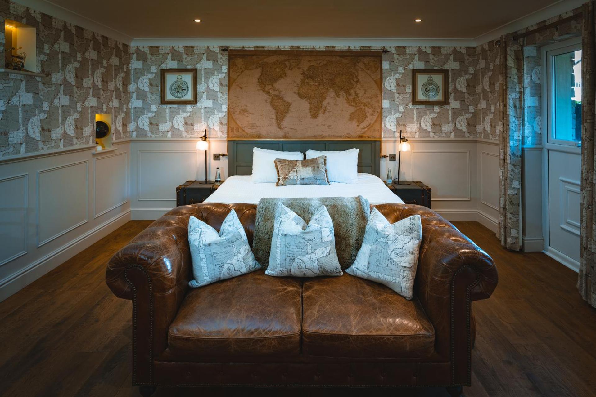 Suite with Mountain View