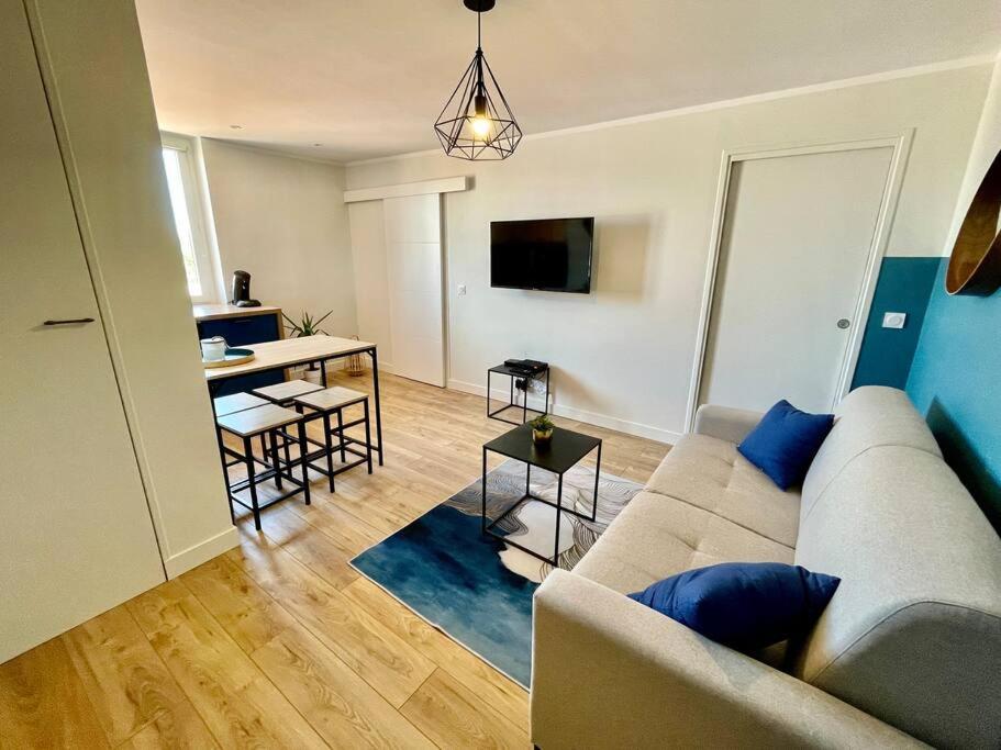 IVS Andreossy Vue mer et montagne pour 4