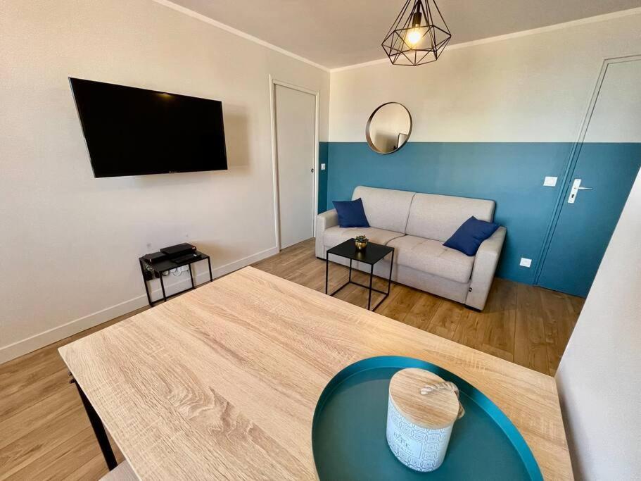 IVS Andreossy Vue mer et montagne pour 4