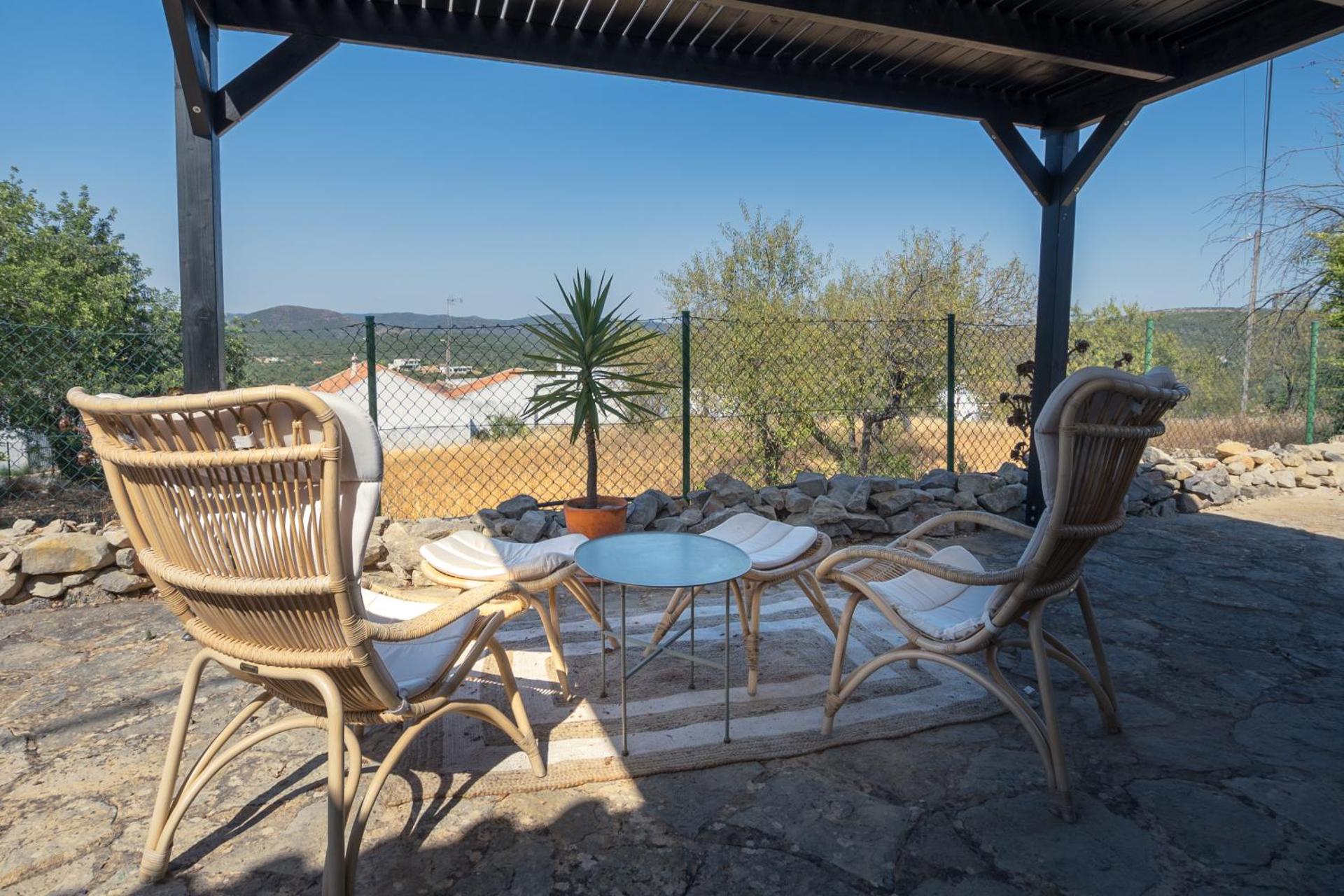 Cosy Farmhouse Quinta da Eira 140 years old