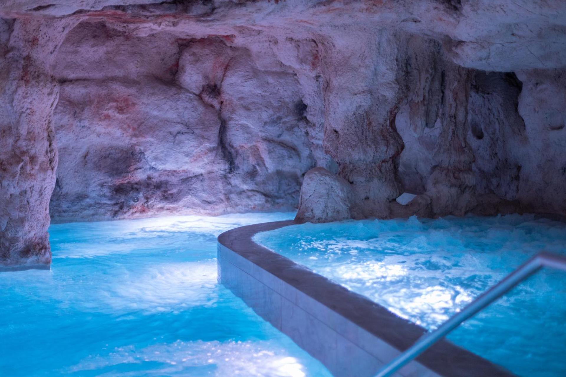 Spa and wellness centre/facilities