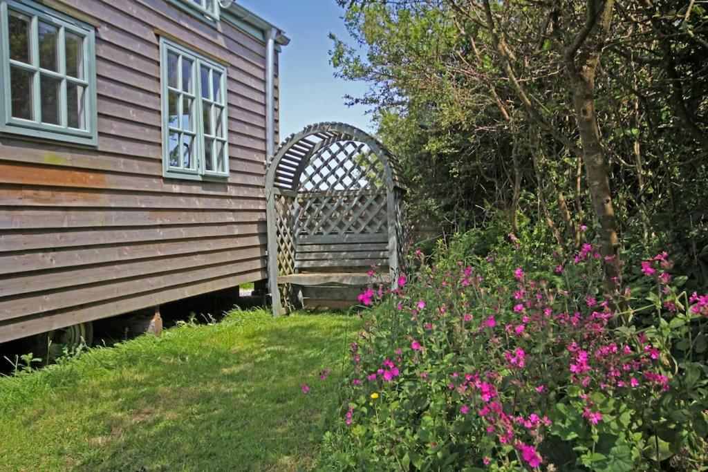 Tiny House on isolated farm by the Cornish Coast