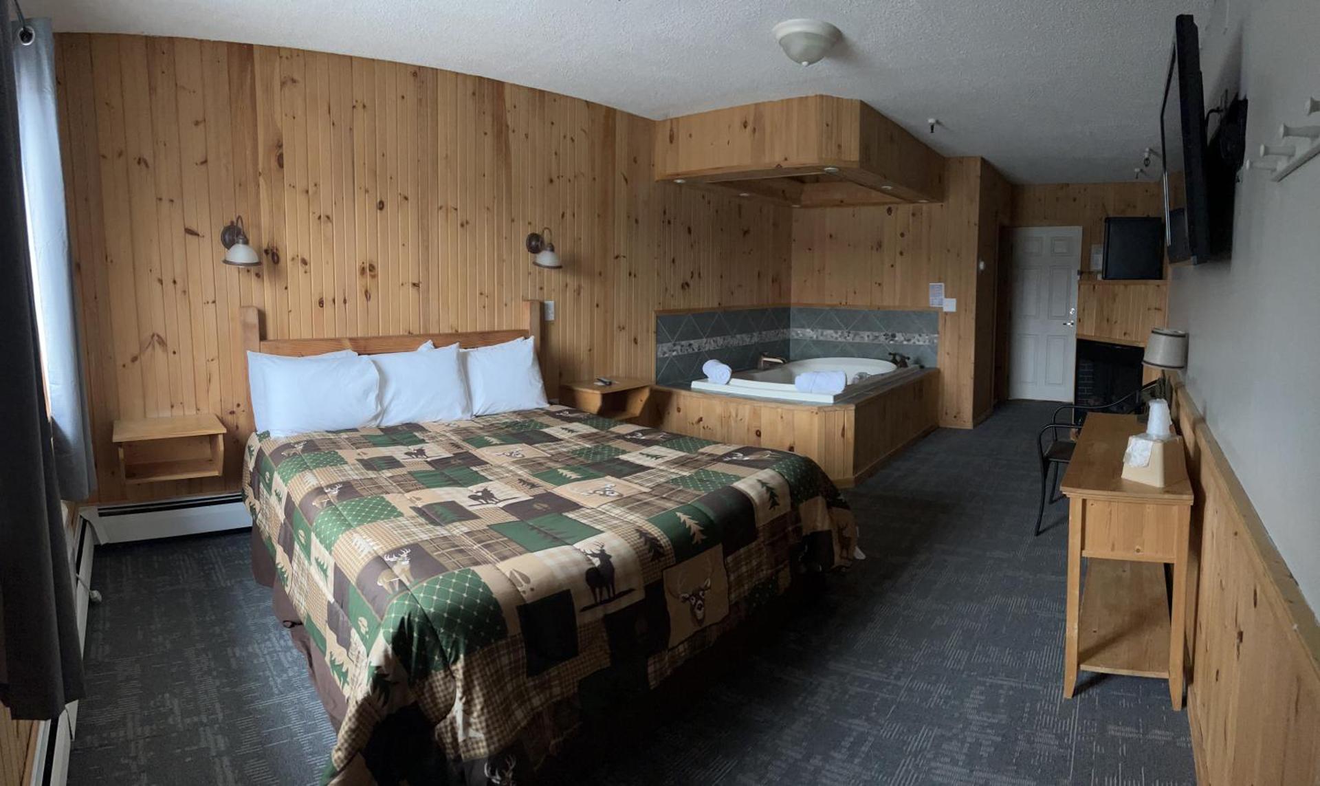 Vacationland Inn & Suites