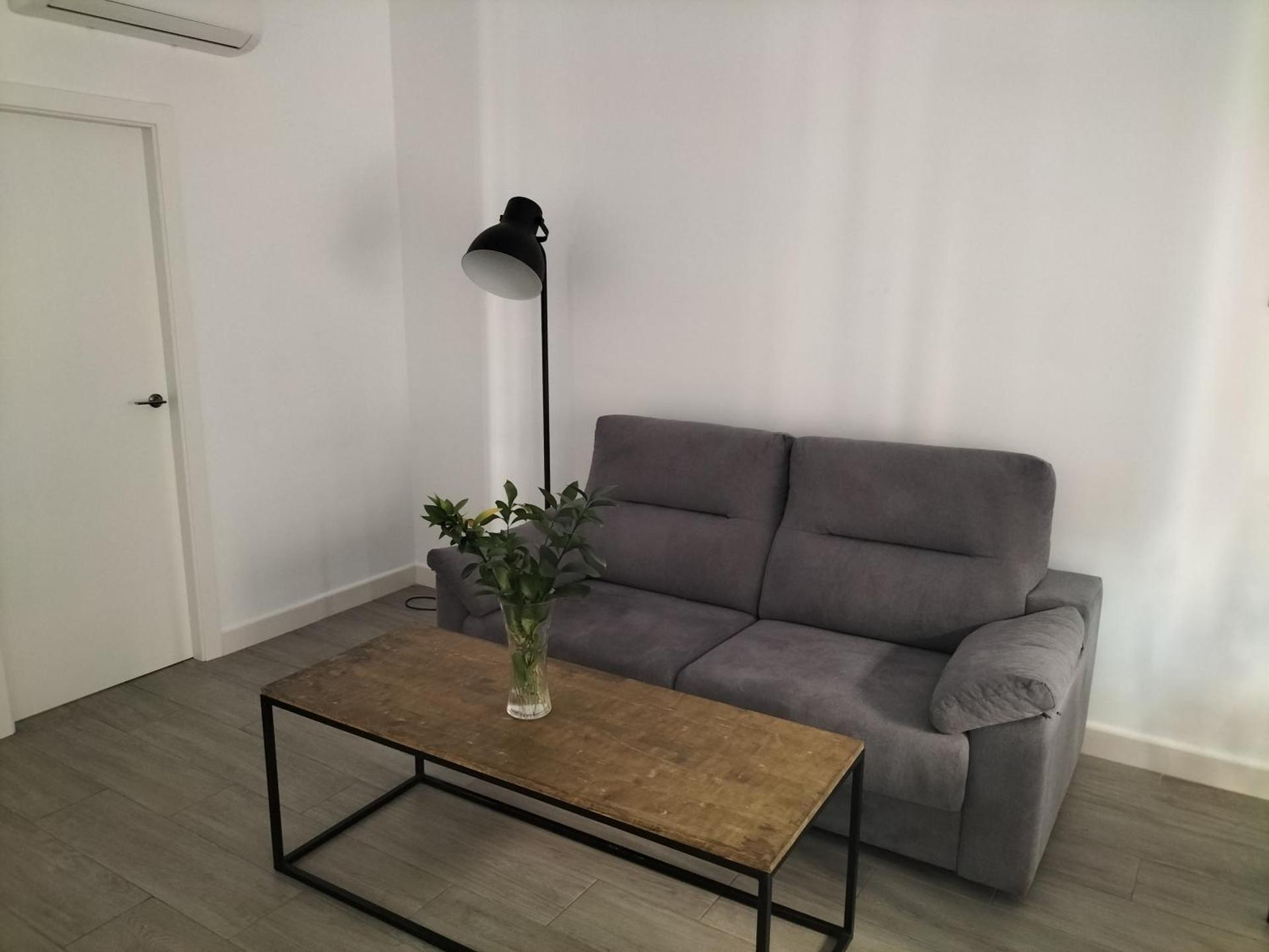 Apartamento a estrenar Sevilla centro, Trastamara 19