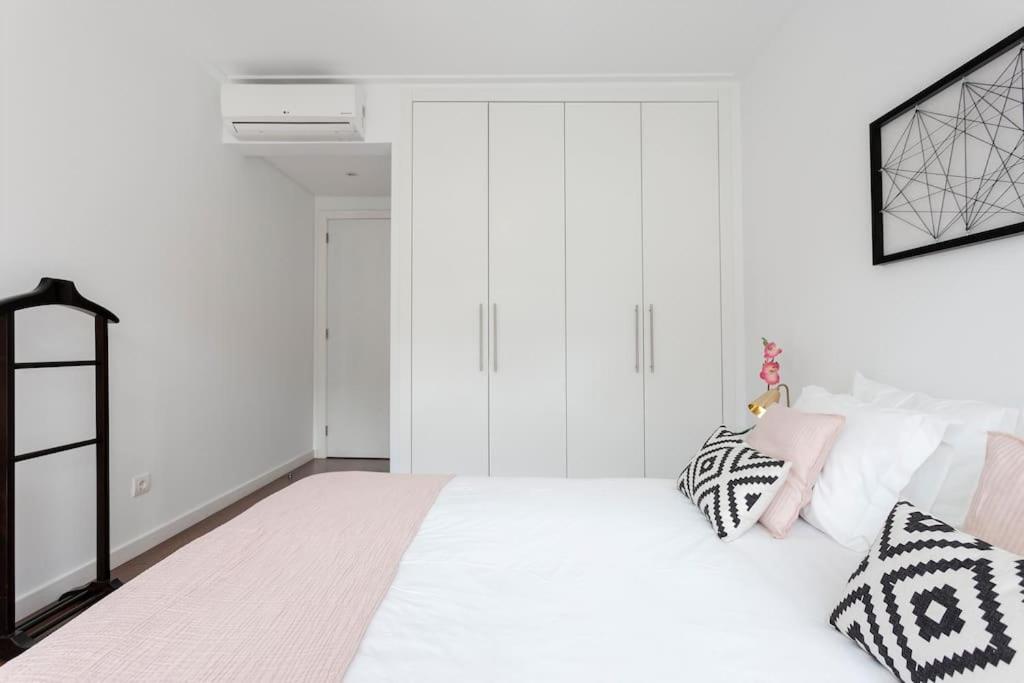 Lisbon Metro Apartment