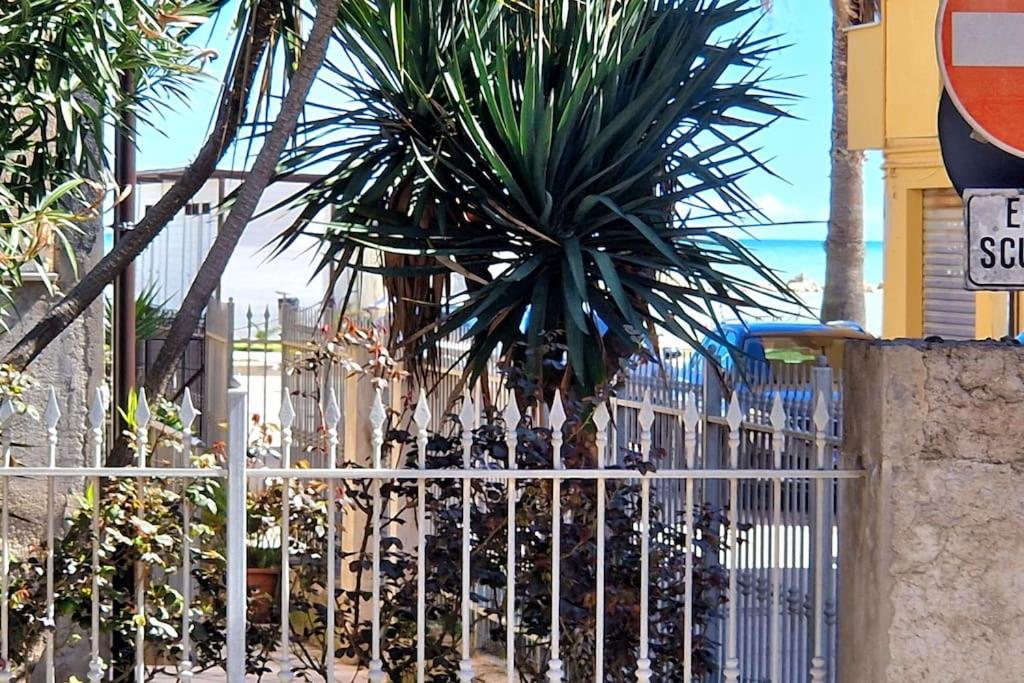 [50 mt DAL MARE] Corte Wi-fi e Condizionatore