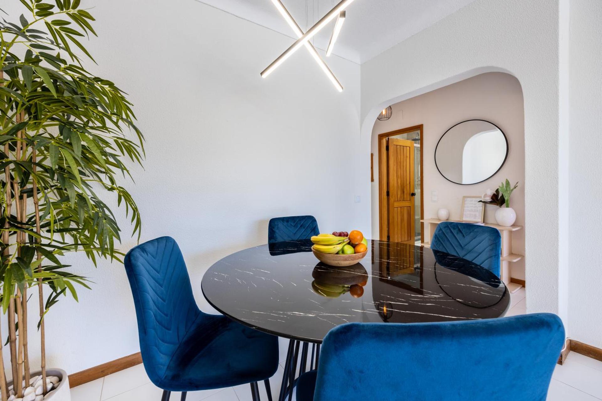 Apartment Henry Matisse, swimming pool