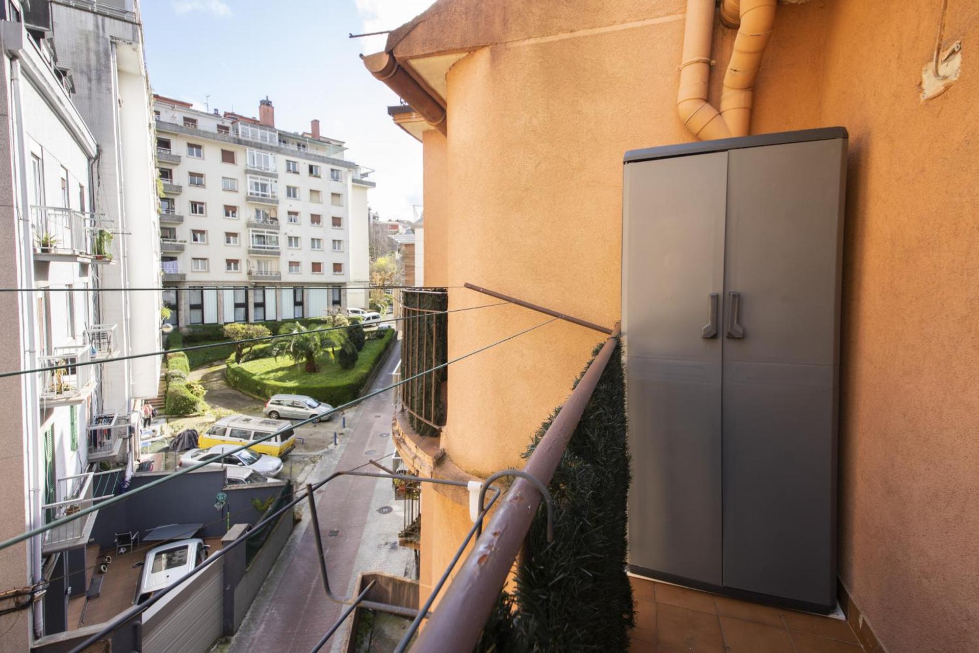 Olas de Ondarreta - Local Rentss