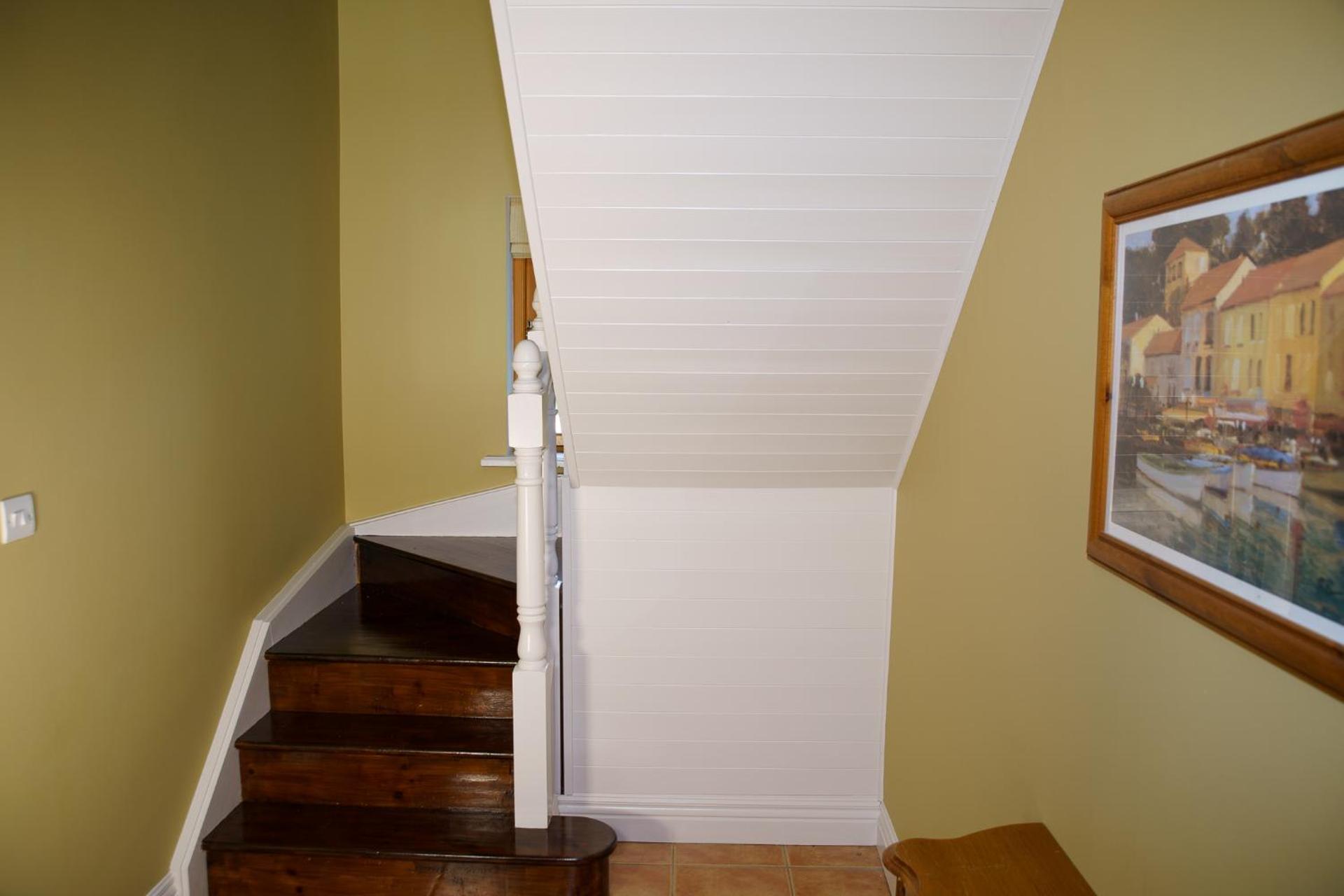 Dingle Courtyard Cottages 2 Bed Sleeps 4