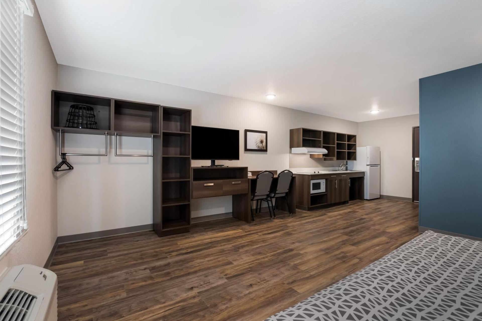 King Room - Accessible/Non Smoking