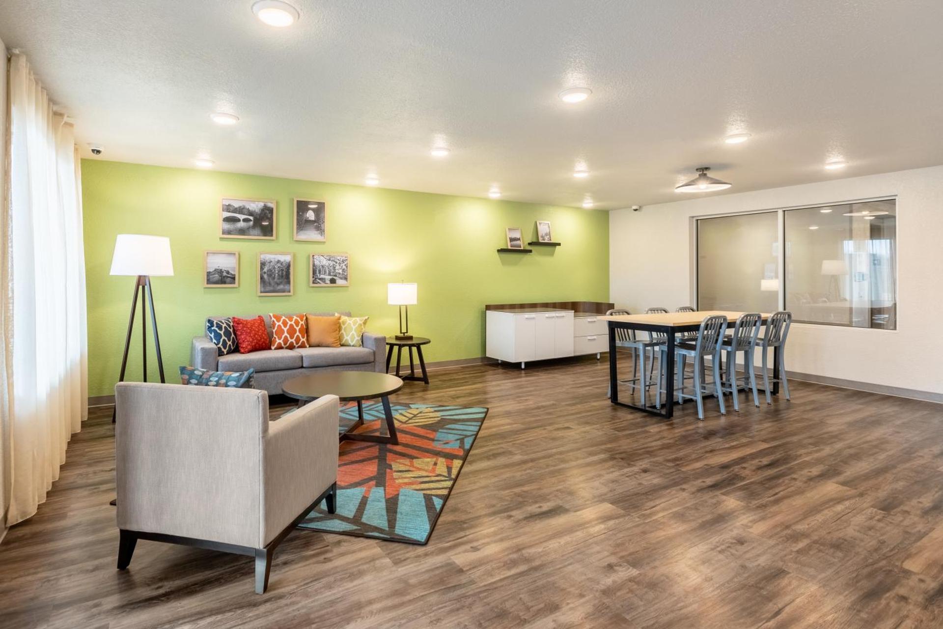 WoodSpring Suites South Brunswick - Princeton