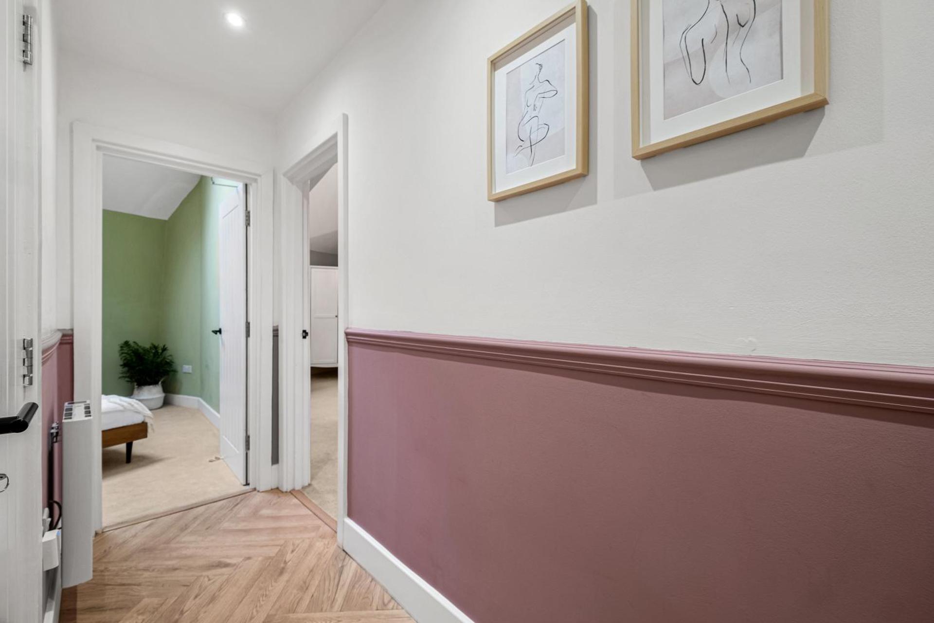 Princes Wharf, Stylish 2 Bed City Centre Apartment