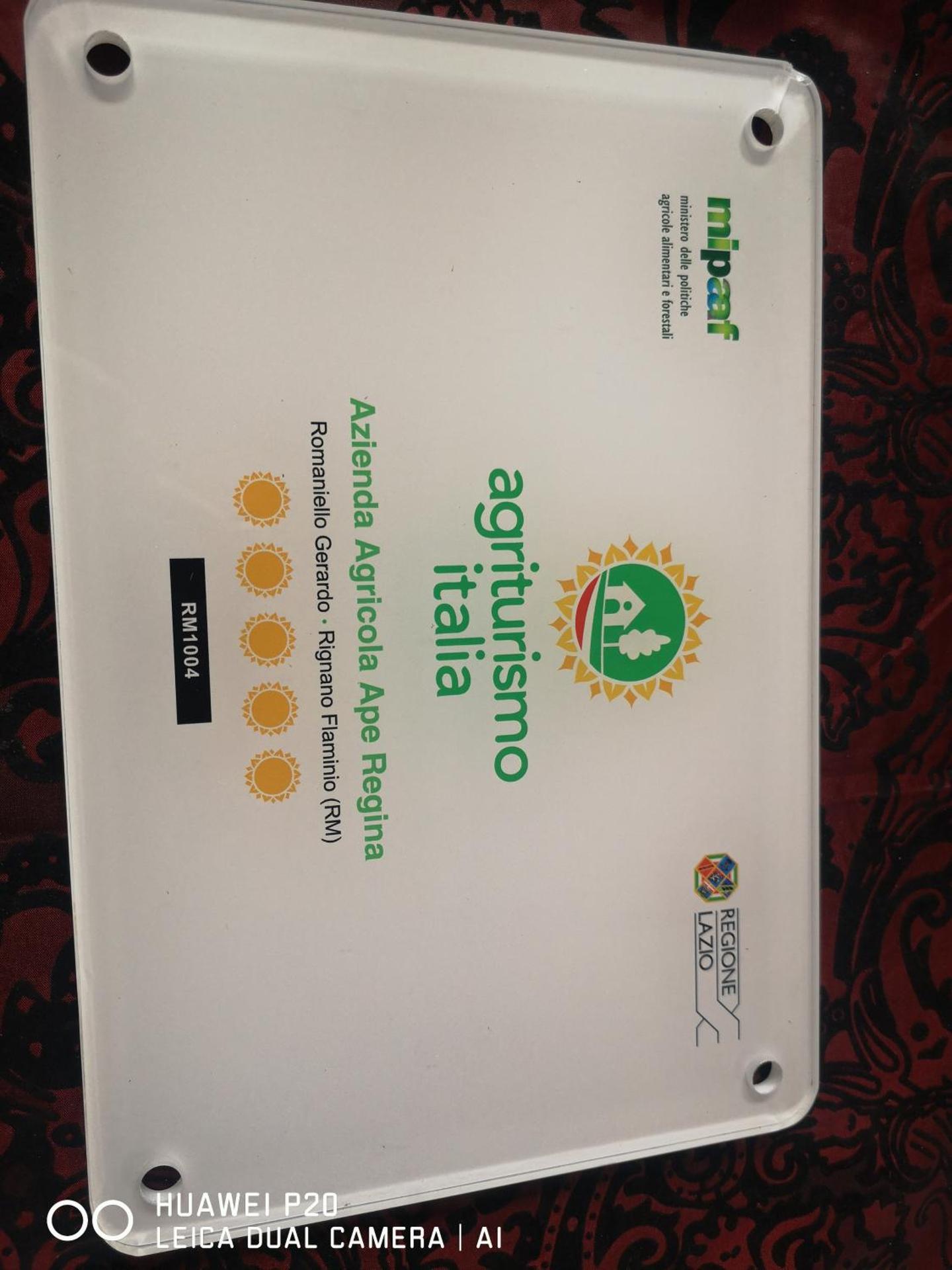 Ape Regina agriturismo 2 Montelarco