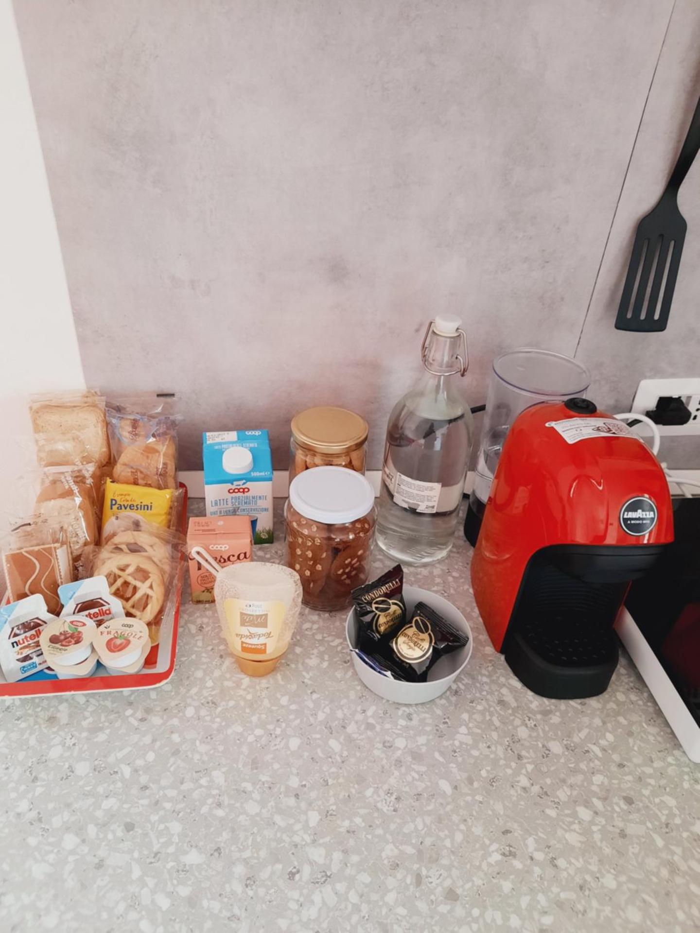 Coffee/tea facilities