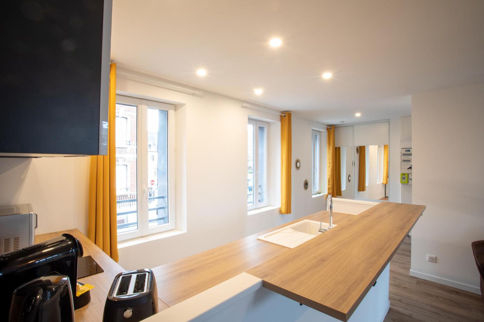 Kitchen or kitchenette