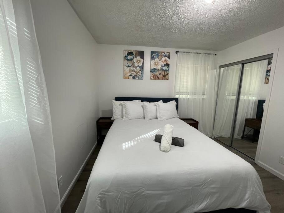 Four Bedroom Home Near Hartsfield Jackson Airport