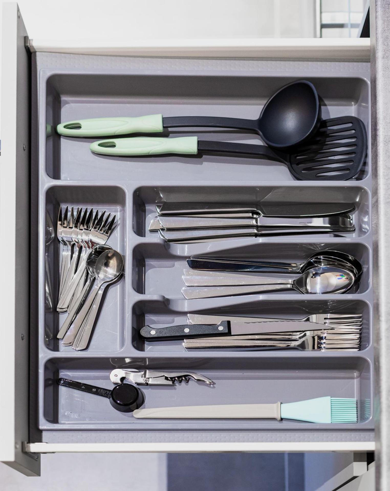 Theo's Cozy Apartment's near Athens airport